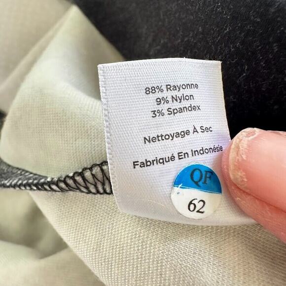 Talbots Womens Polka Dot Lace Printed Knit Blouse Top Black White Size Large - Picture 7 of 7